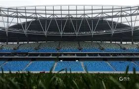 斯卢茨基目,送汉超谢幕,申花新篇章,澳客,澳客官方网,aoke,okooo