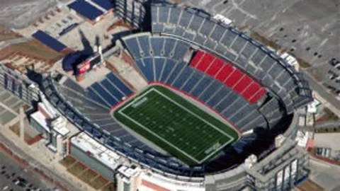 库里与吉米并肩，塔图姆主导比赛，雷霆迎战森林狼